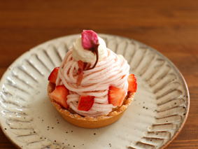桜の苺モンブラン　レシピ