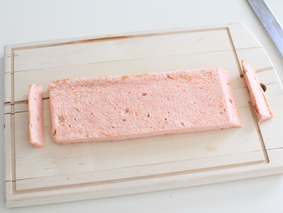 苺練乳ミルクロールケーキ　レシピ
