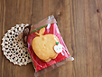 りんごの型抜きクッキー　お菓子の簡単ラッピング